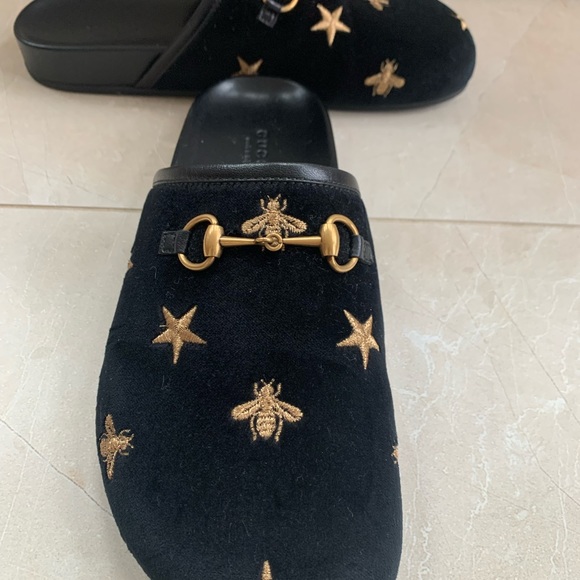 Gucci Velvet Bee Clogs - Picture 4 of 7